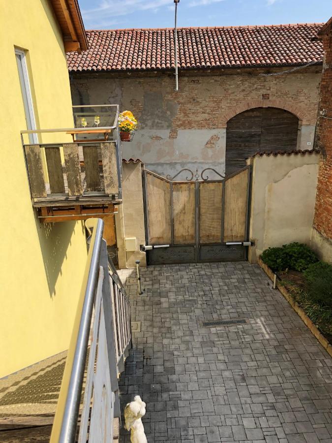 Appartamento Incantevole Con Parcheggio Privato Casteldidone Kültér fotó