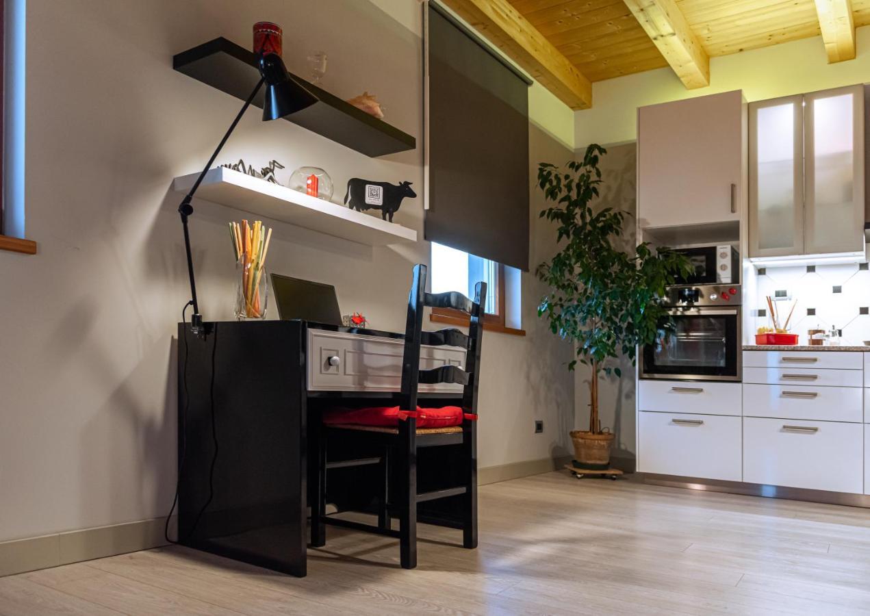 Appartamento Incantevole Con Parcheggio Privato Casteldidone Kültér fotó